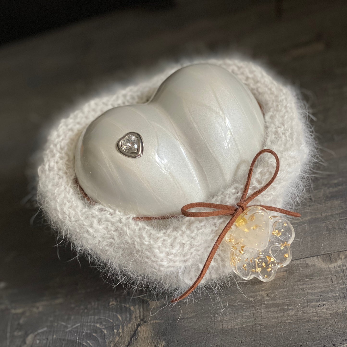 By your side pet fur keepsake pouch